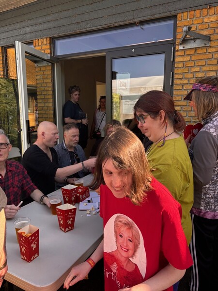 18